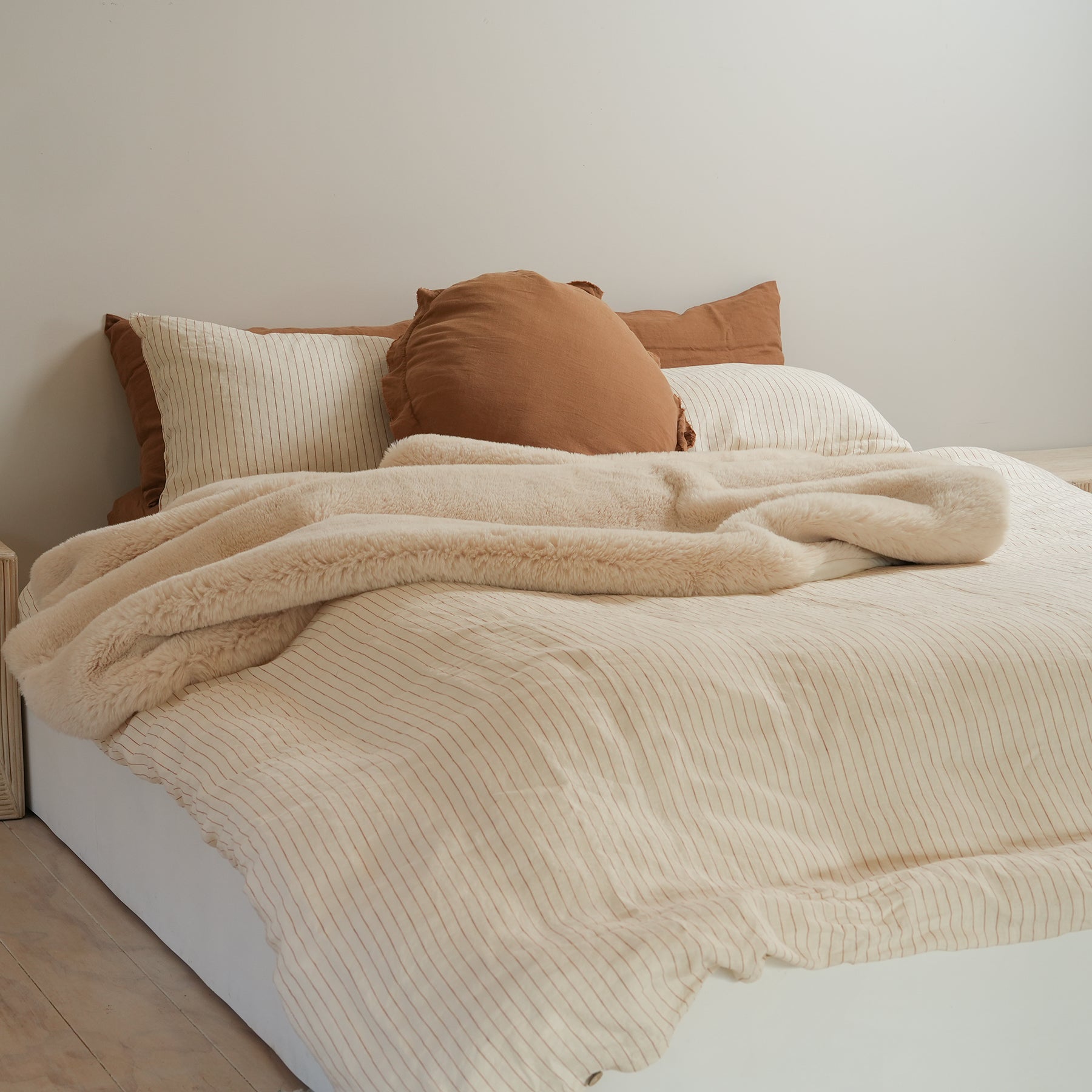 100% french flax linen duvet cover set in ginger pinstripe, detail view