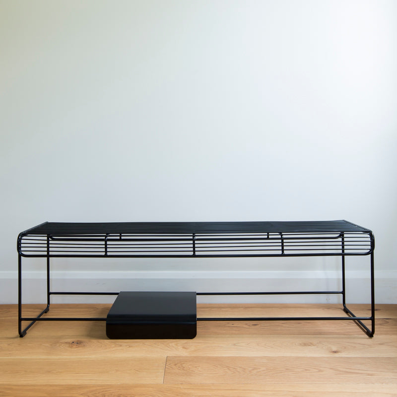Benmore Bench Seat in BLACK – wire bench seat | Home Lab