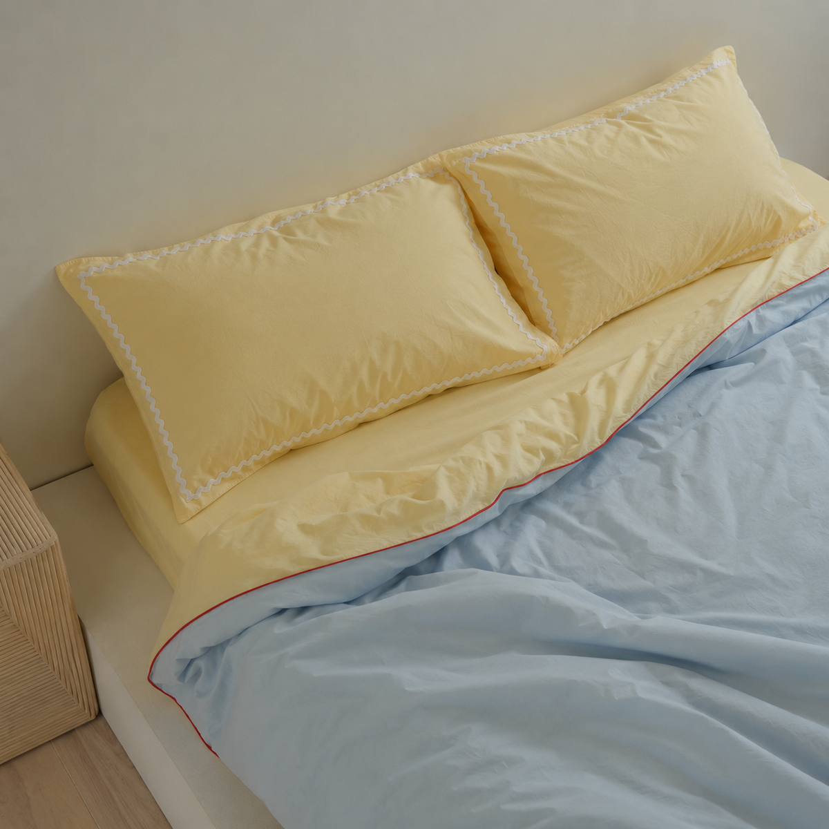 Bonnie pillowcase pair in Butter/white Trim side view