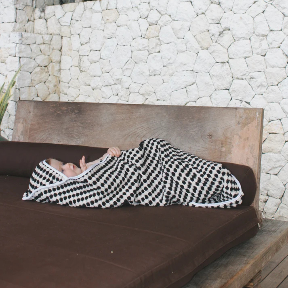 Organic Cotton Hooded Towel - Monochrome