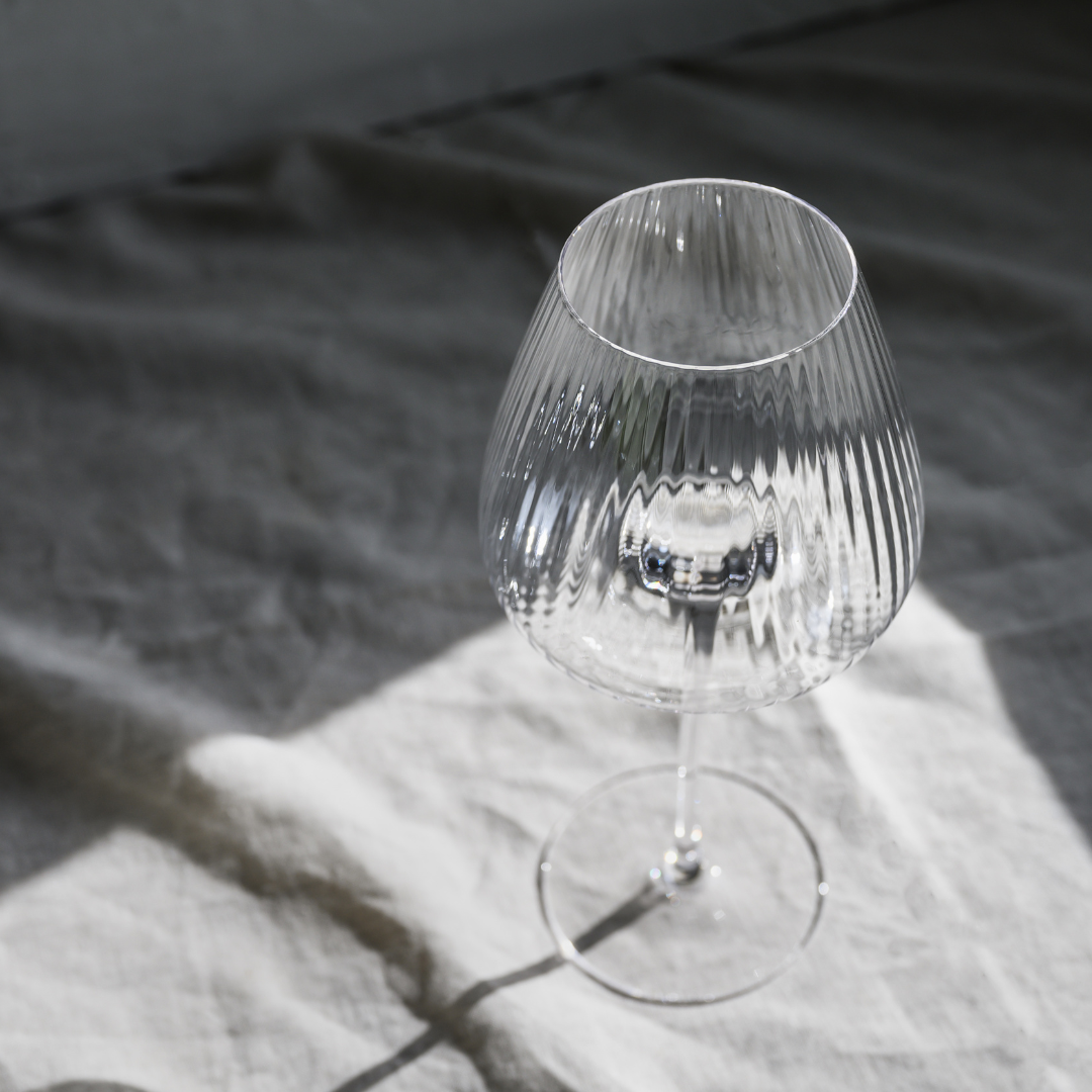 Melted Crystal Red Wine Glass in Set of 4 – Home Lab NZ