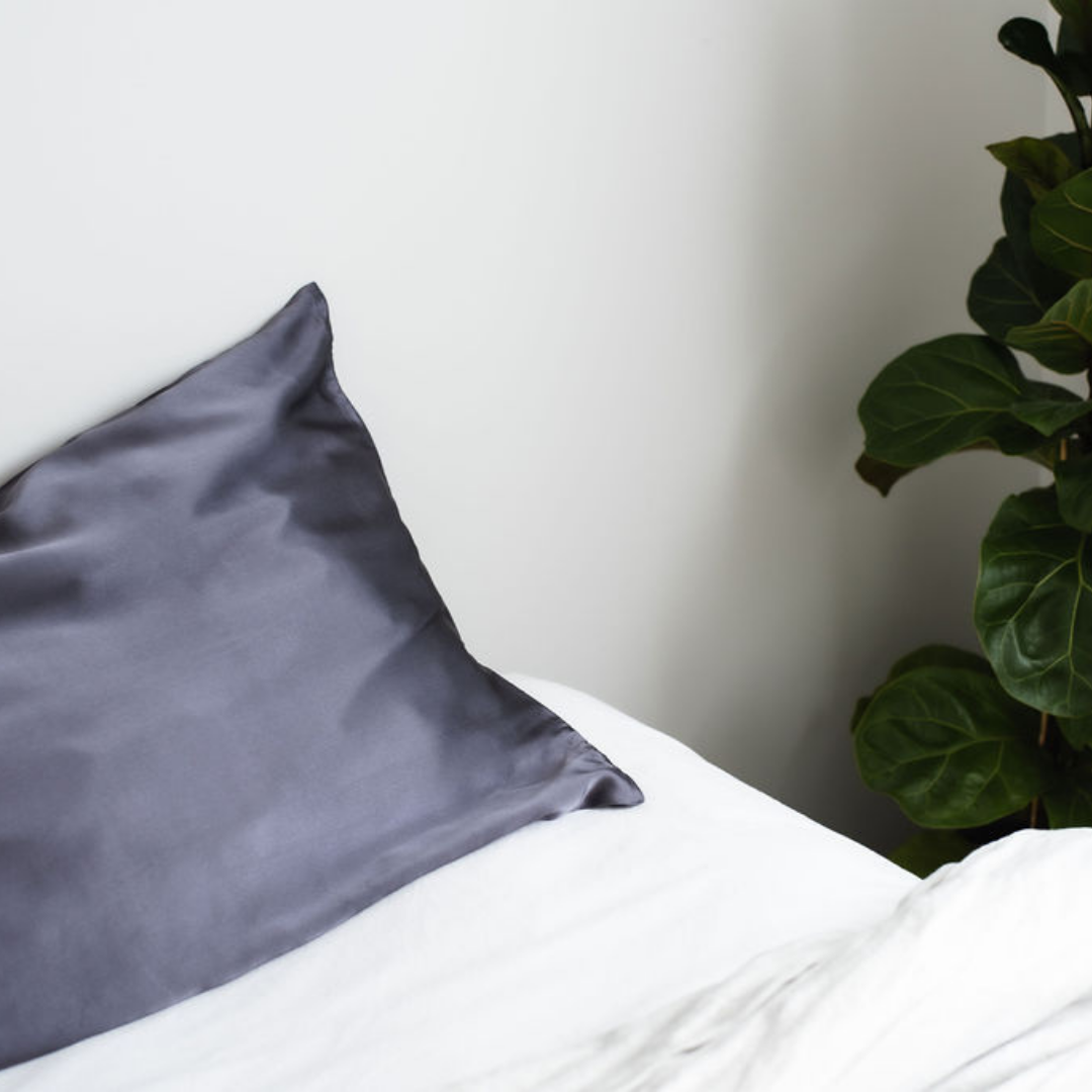 Pure silk pillowcase in Charcoal detail view