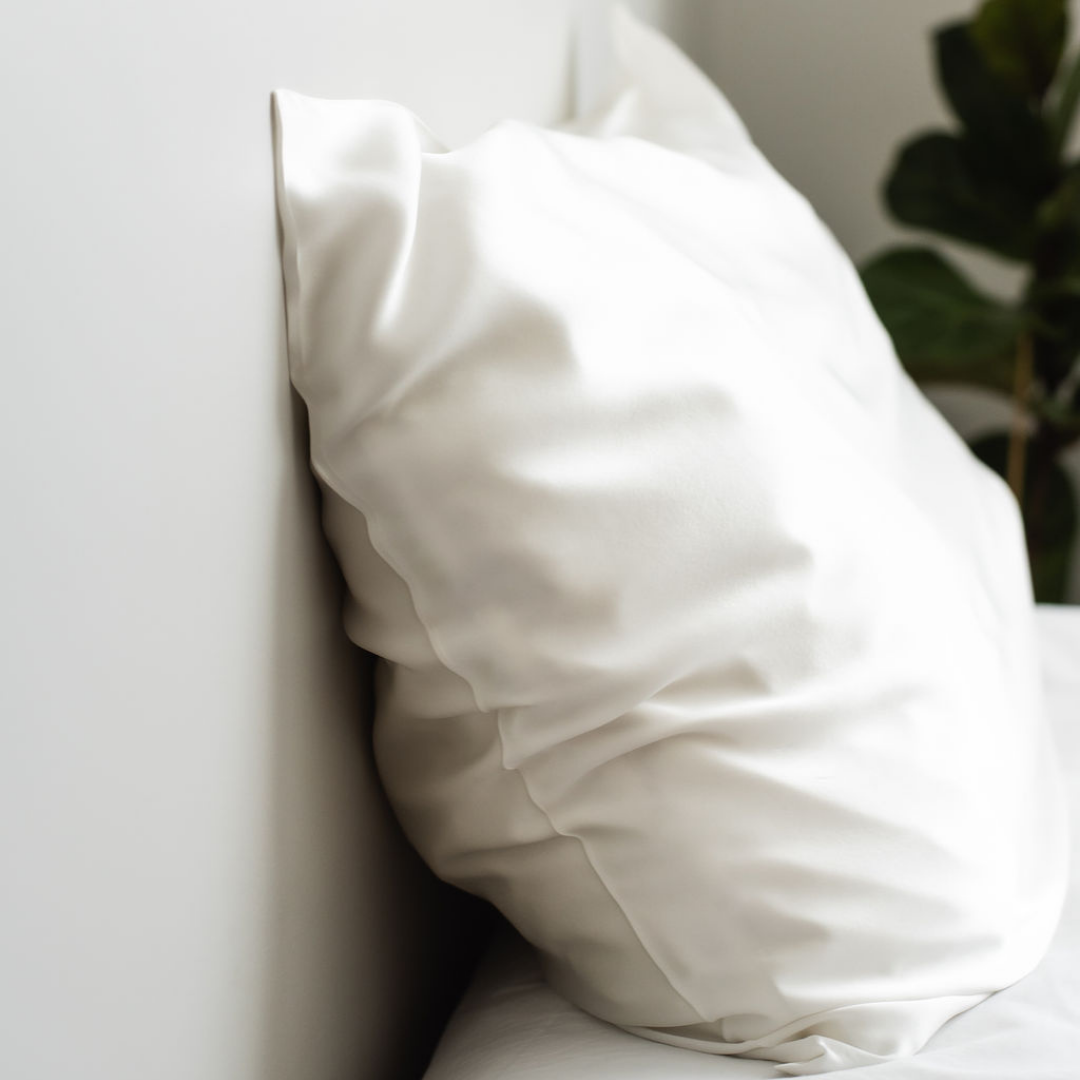 Pure silk pillowcase pair in Milk
