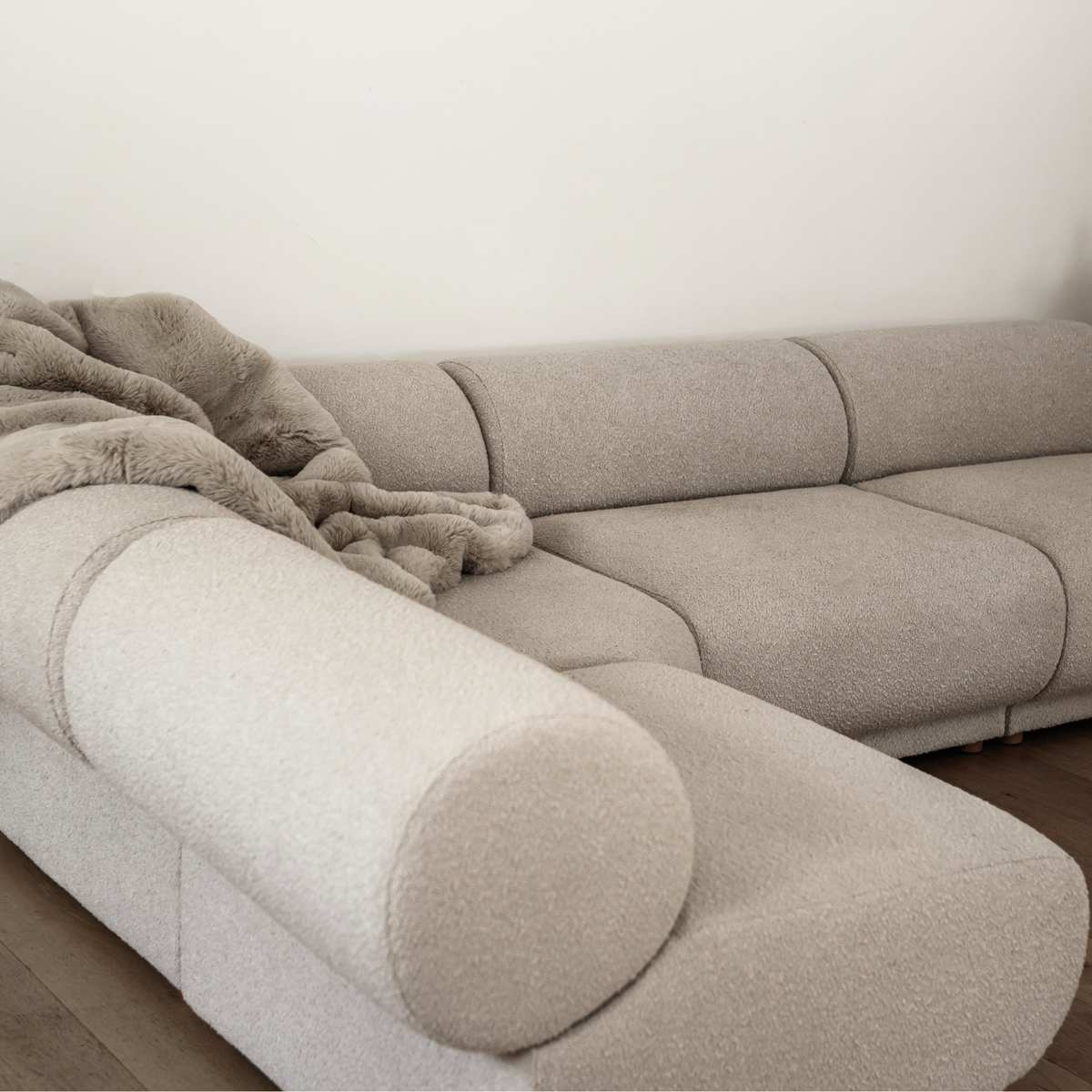 Rollas sofa in single, styled shot