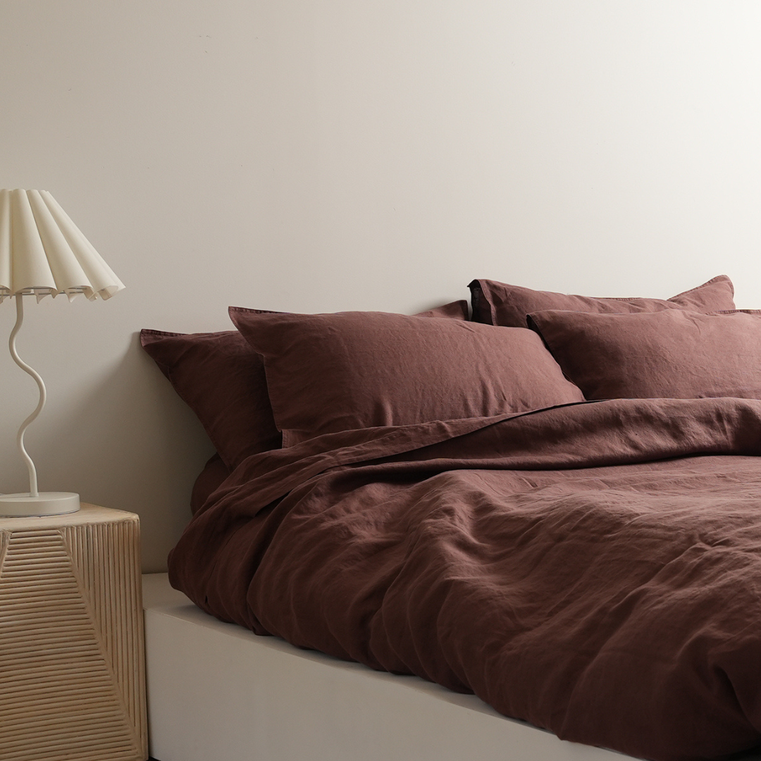 100% french flax linen duvet cover set in cocoa, close-up