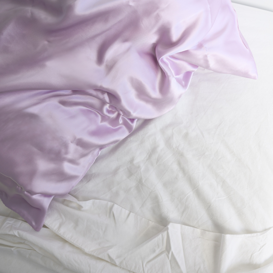 100% pure silk gift set in light lilac, styled shot