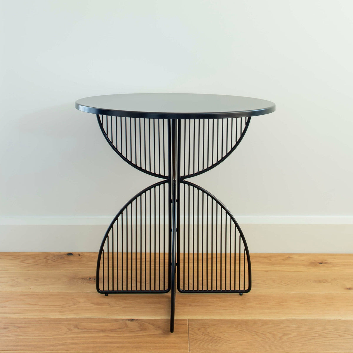 Omaha round cafe table in Black stainless steel, 75cm diameter