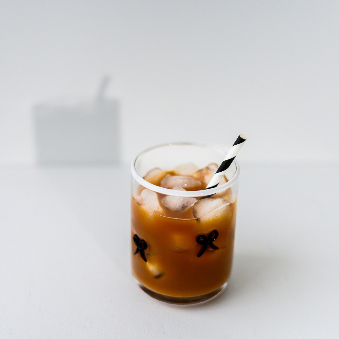 Black Bow Icon Glas- Set of 4
