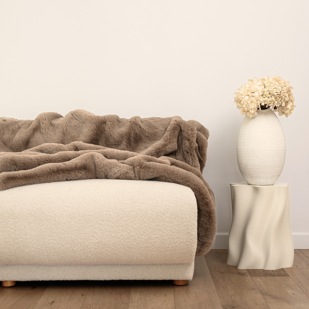 Vegan Fur Throw -Mocha
