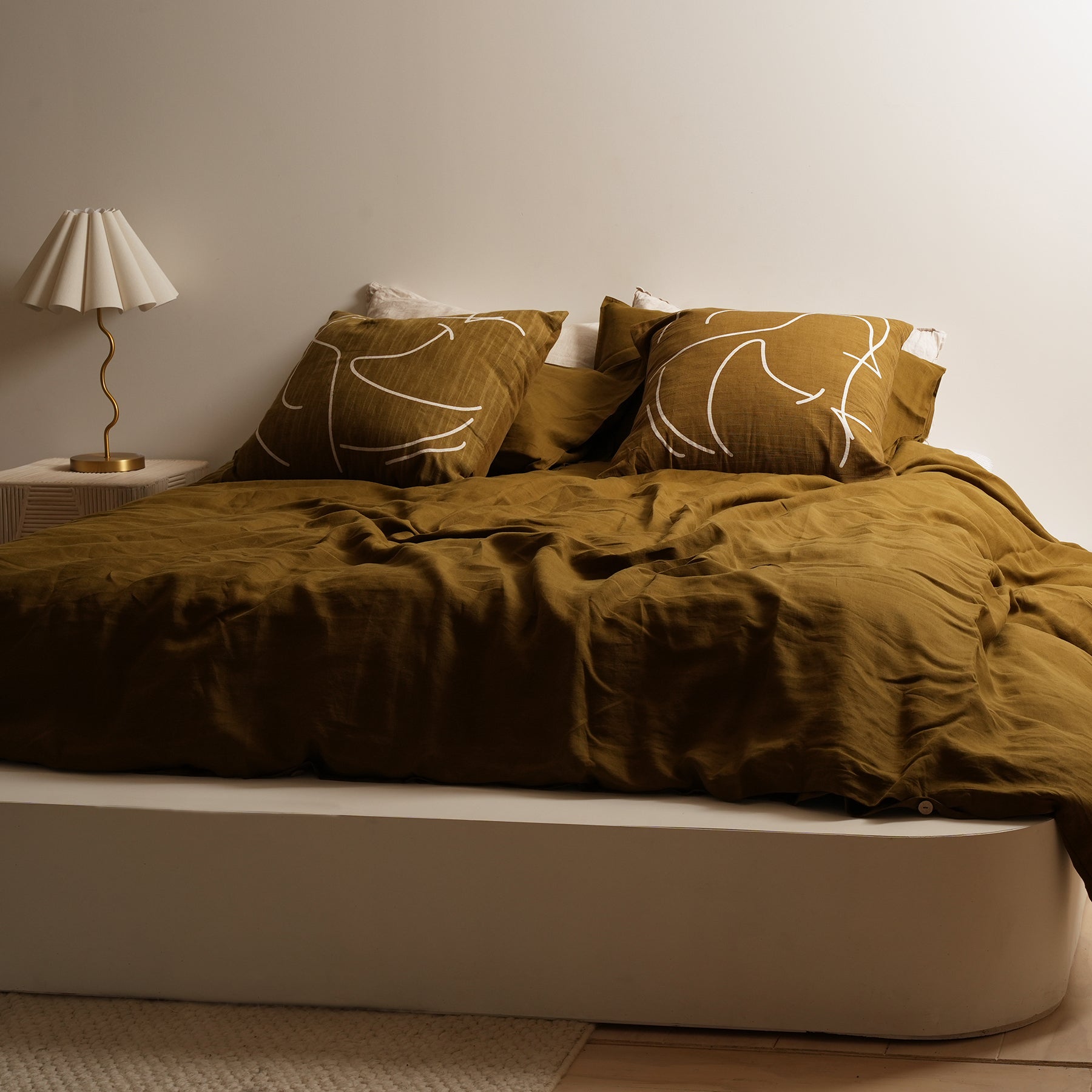 French flax linen duvet cover set in Khaki side view