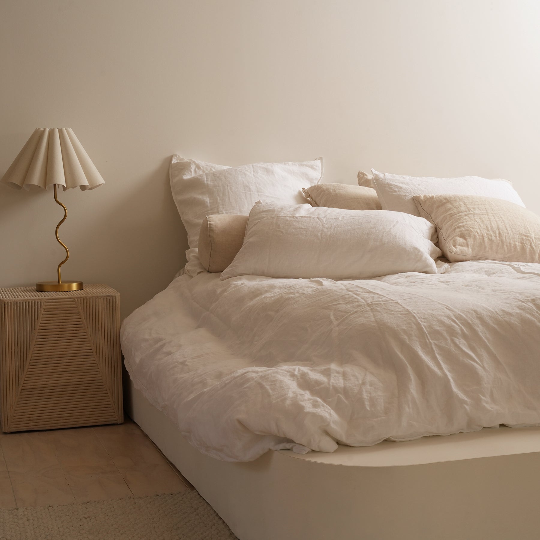French flax linen duvet cover set in White