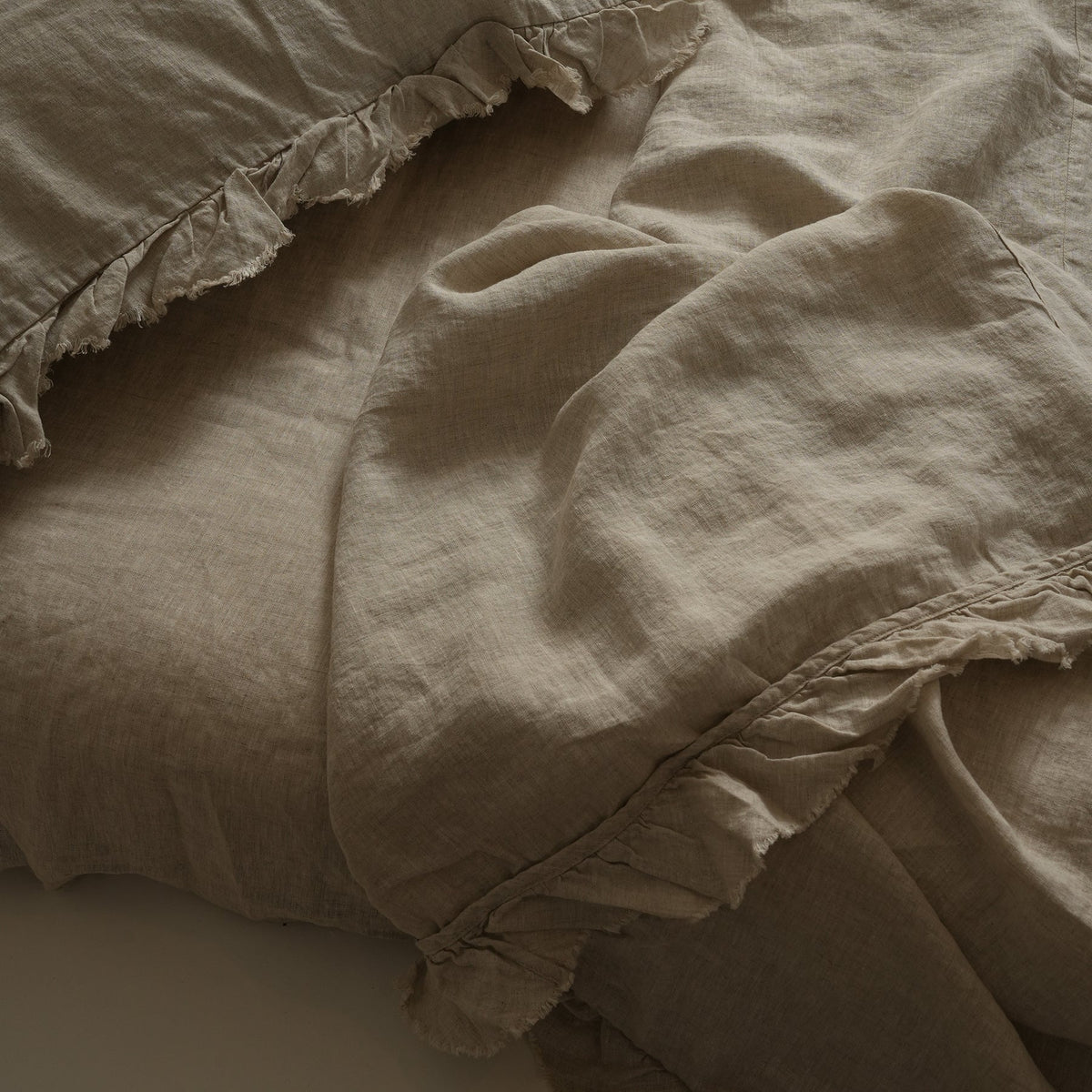 French flax linen ruffle edge sheet set in Natural Oat
