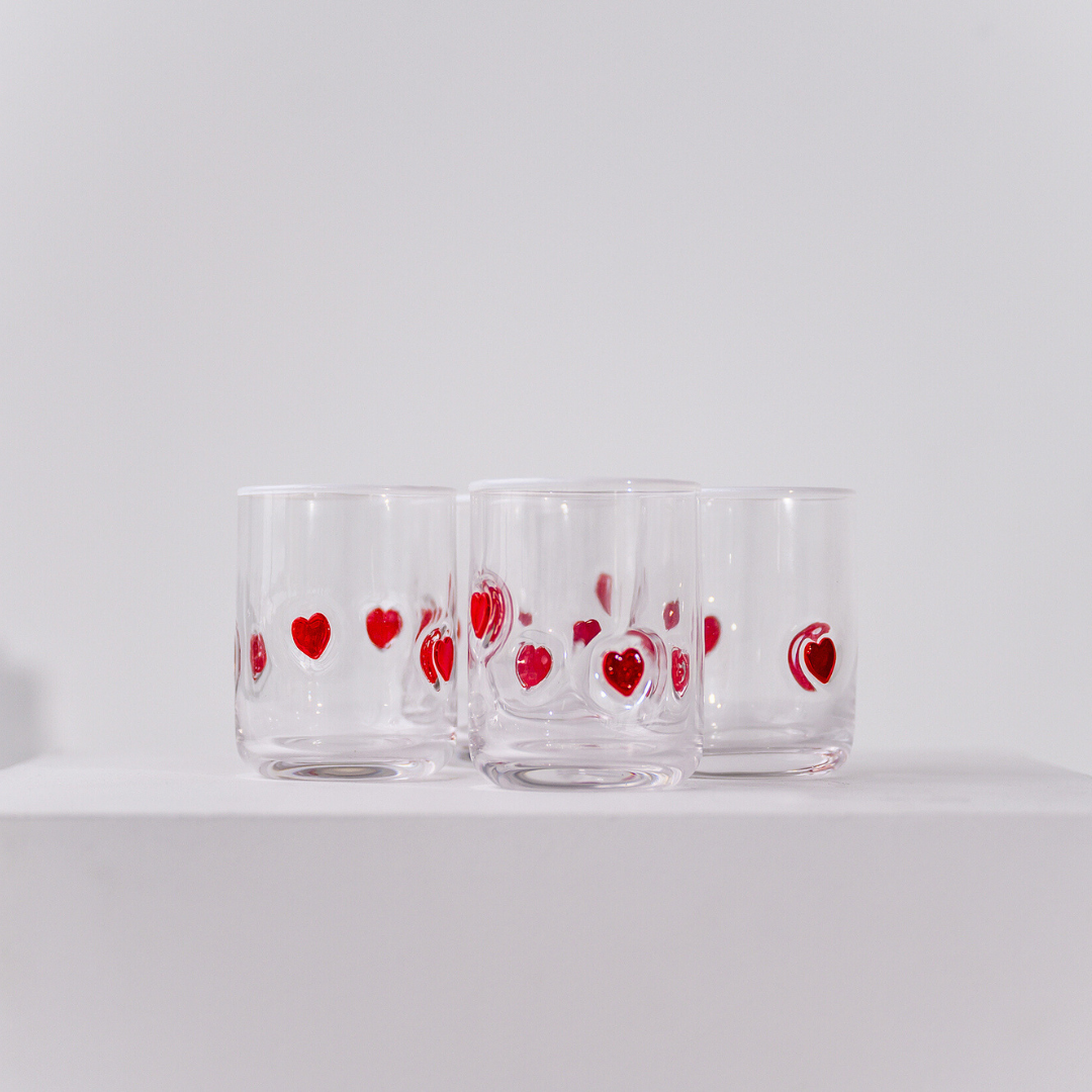 Heart icon glass in set of 4, styled shot
