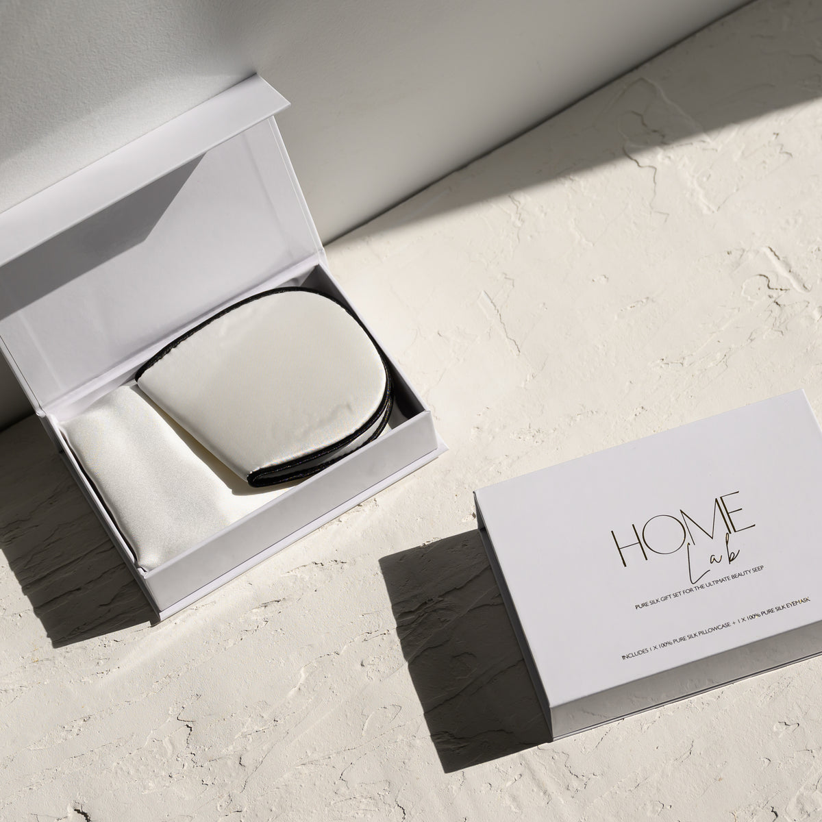 100% Pure Silk Gift Set - Milk with Black Piping
