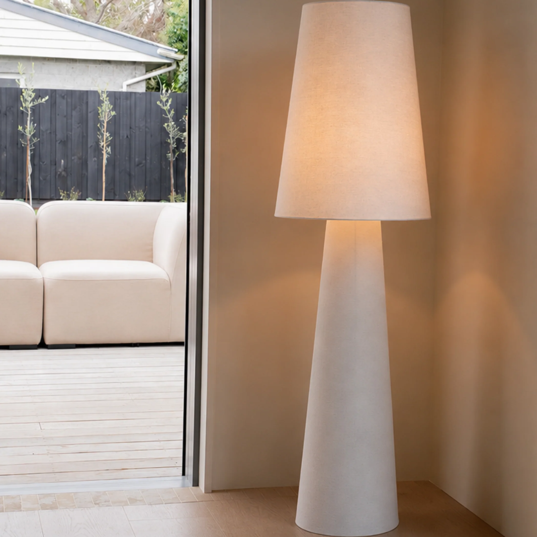 Onda floor lamp in natural linen, sculptural base and shade, 150cm tall, detail view