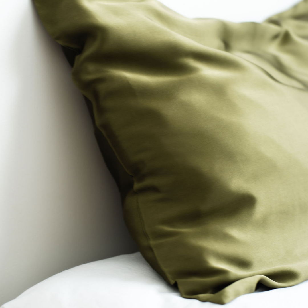 Pure silk pillowcase in Olive detail view